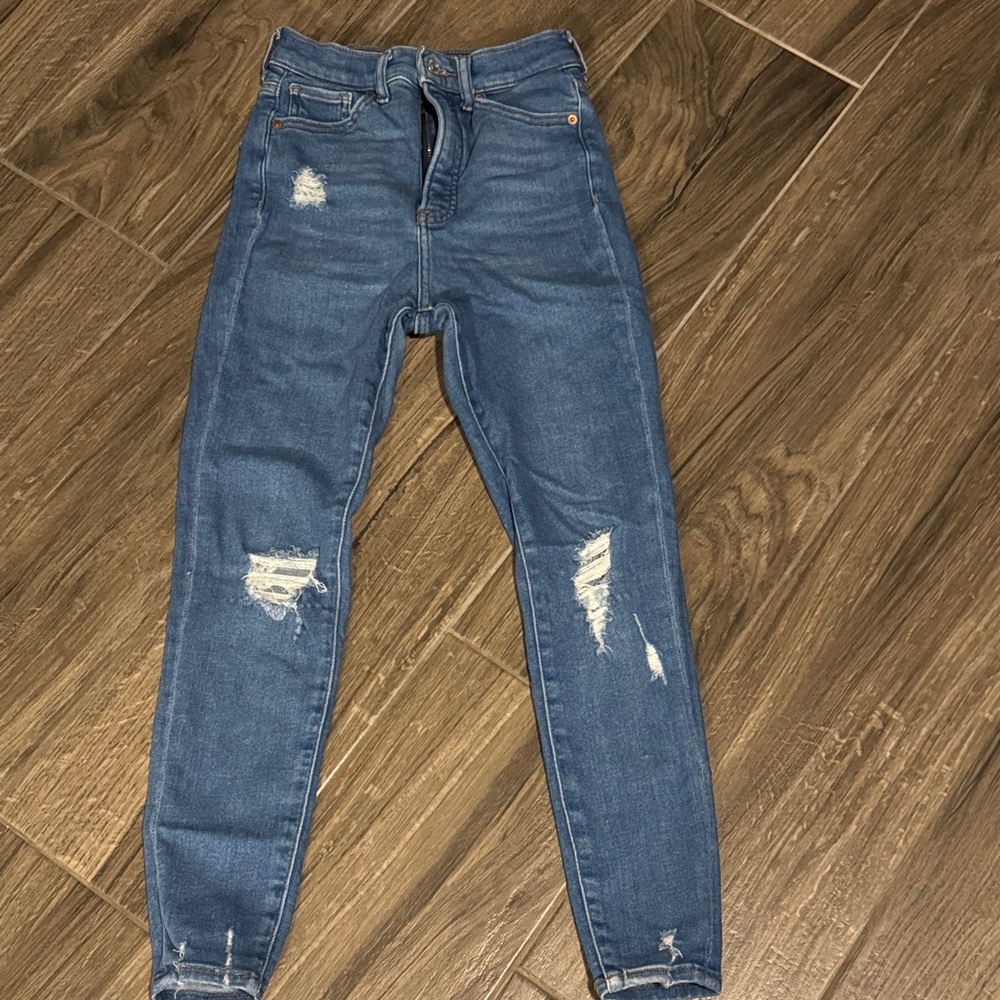 Express Women's Distressed Denim Skinny Jeans